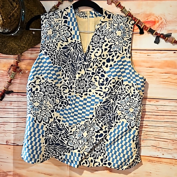 LIKE NEW "ADRIANNA PAPELL" BUSINESS CASUAL SLEEVELESS TOP! SZ 12 - Picture 1 of 9